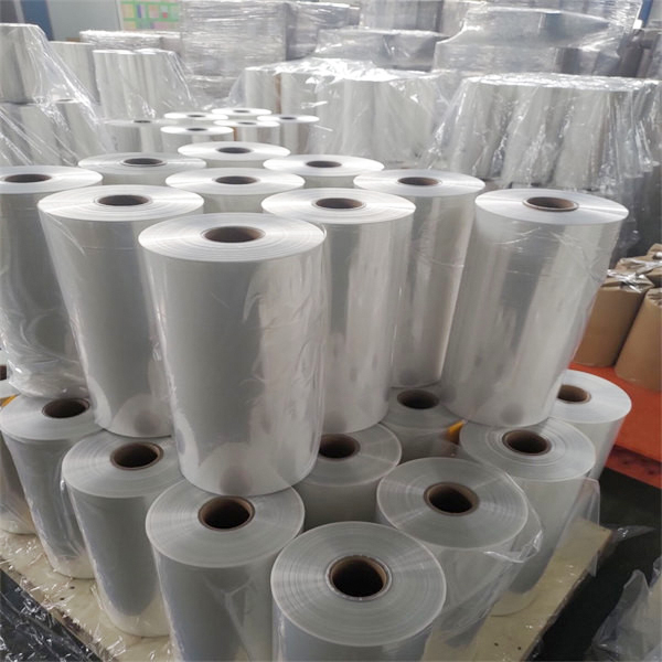 Đặc tính co ngót tuyệt vời 12μM 15μM 19μM 25μM 30μM POF Phim có thể thu vào Cuộn phim co rút Polyolefin cho chủ đề
